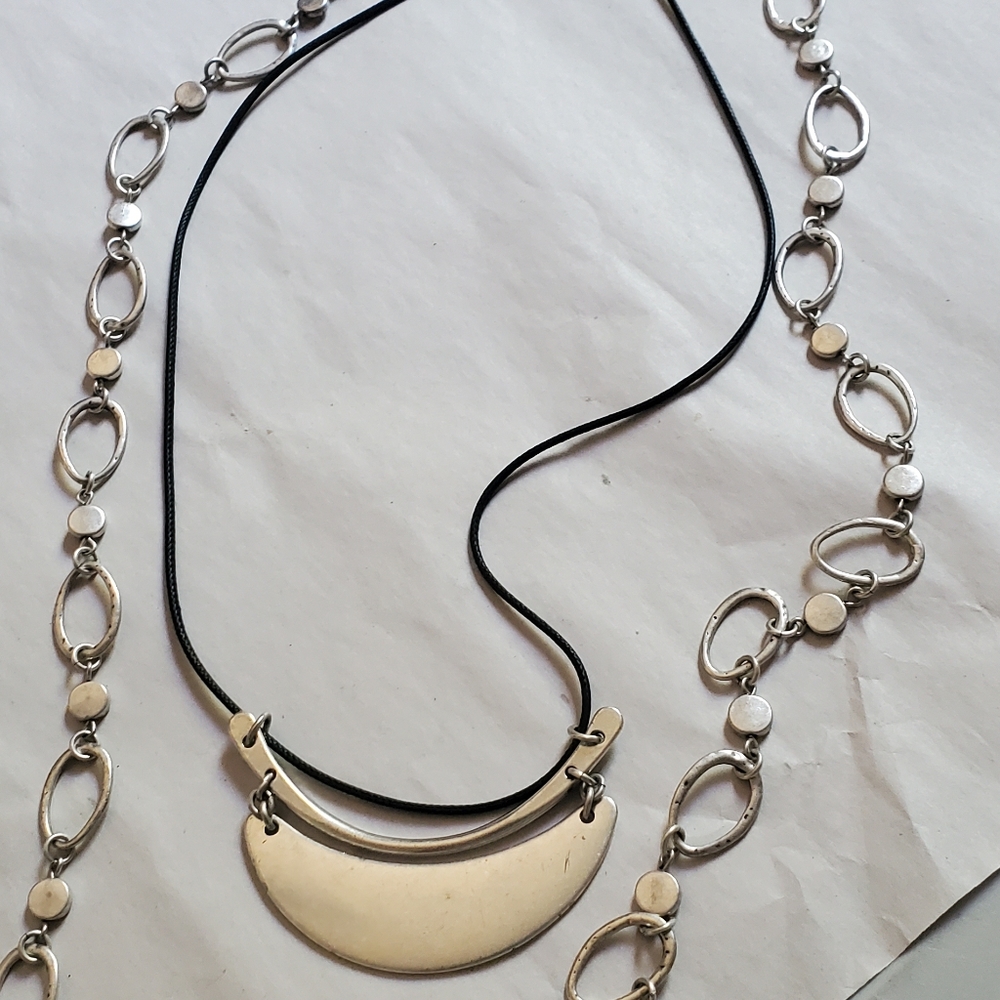 Silver necklace